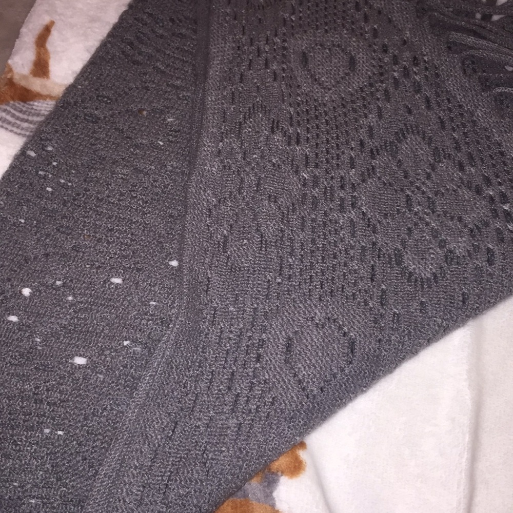 Infinity grey scarf - Picture 4 of 4